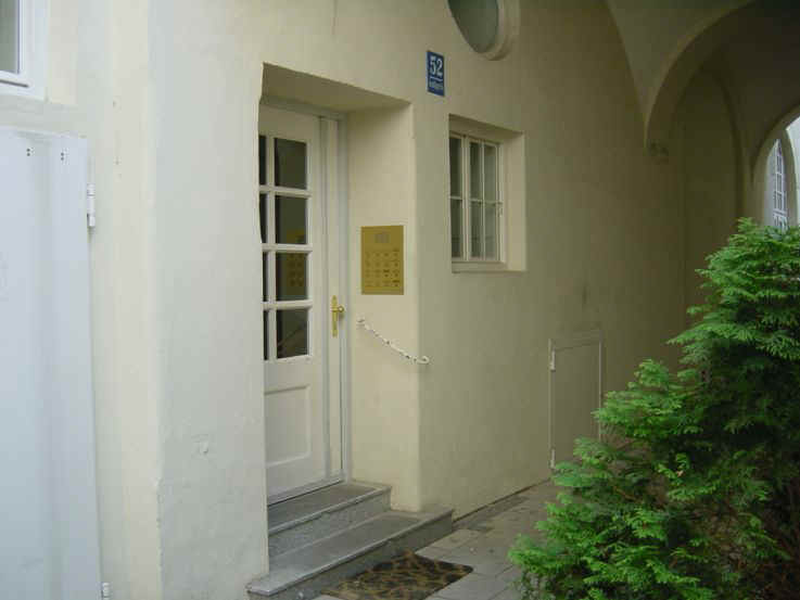g521.jpg (45009 Byte)